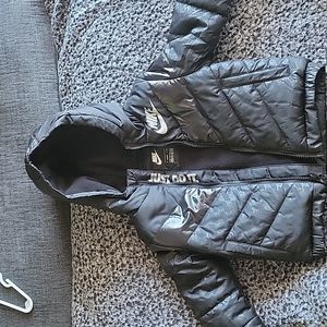 2t nike winter coat